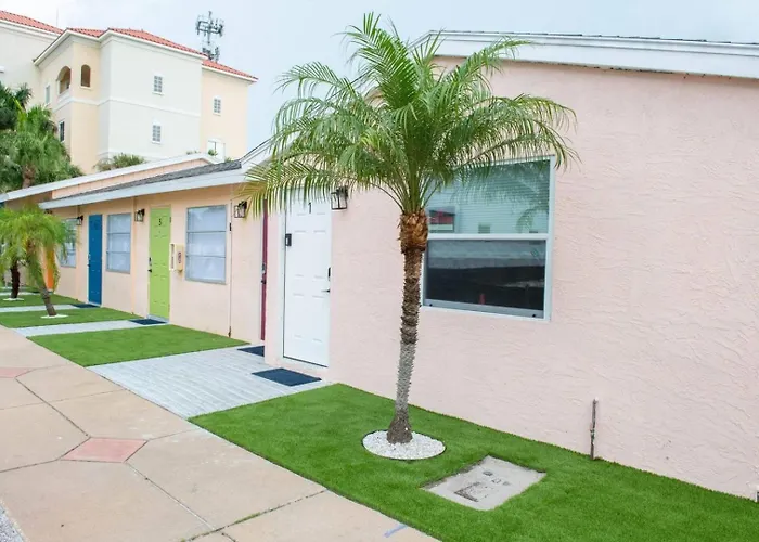 Coastal • Access • Sleeps 14
